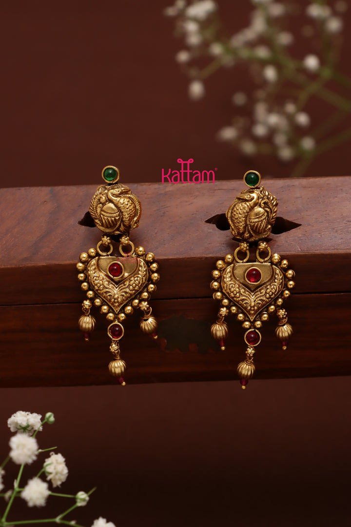 Kaariha  -  Statement Earring Design 9