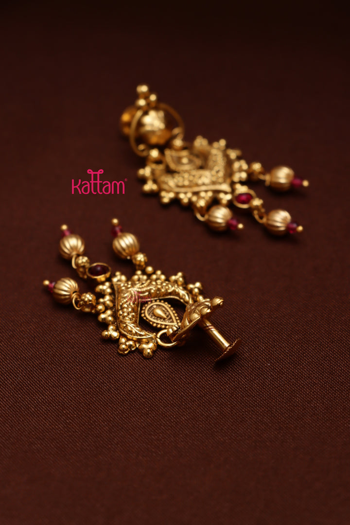Kaariha  -  Statement Earring Design 14