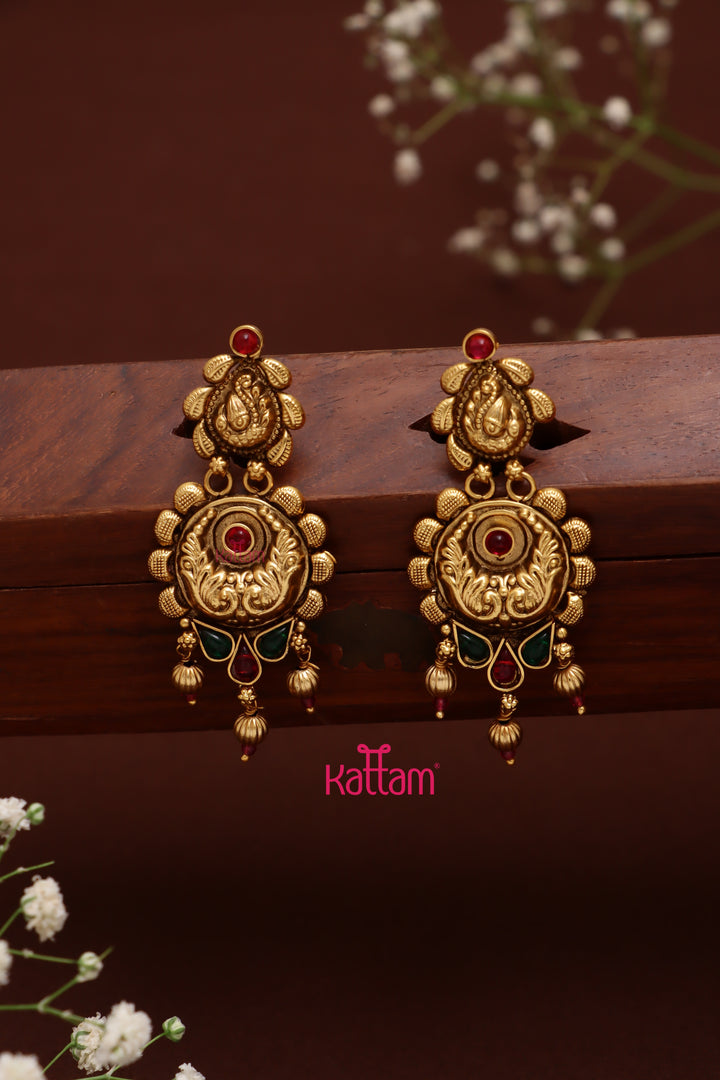 Kaariha  -  Statement Earring Design 16