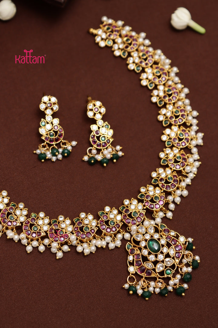 Multi Peacock Pearl Necklace