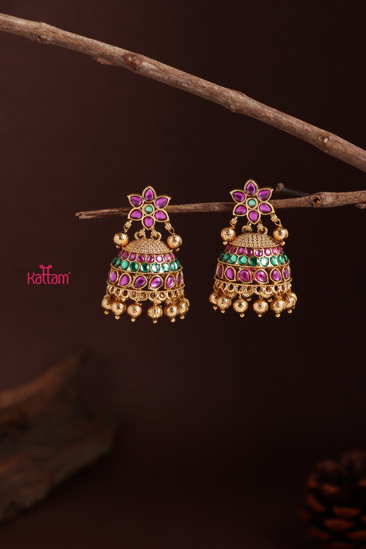 Desa - Flower Stone Jhumka