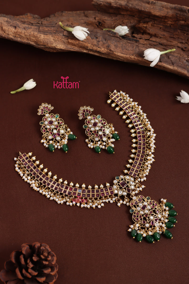 Kemp Patterned Bead Necklace