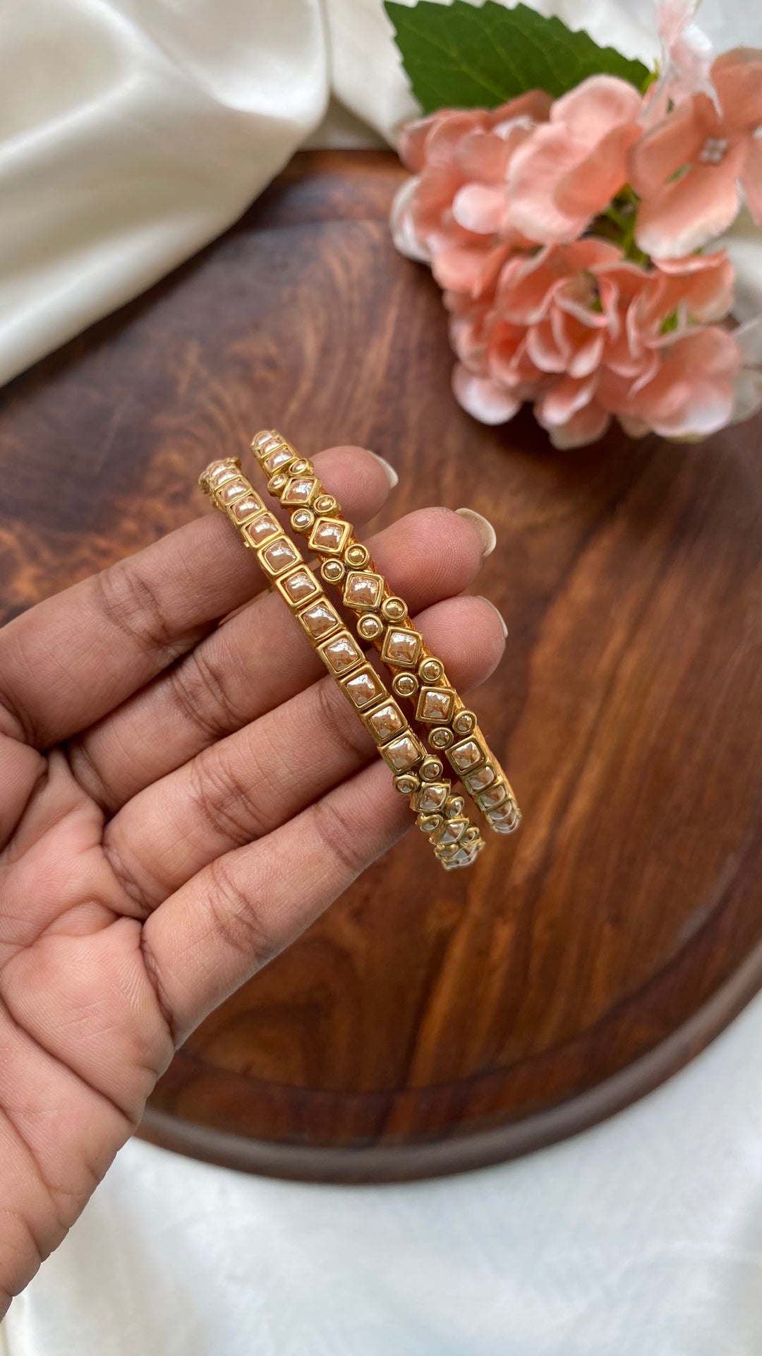 Kundan Festive Bangle Set ( Set of 2 ) - KB089 - V4