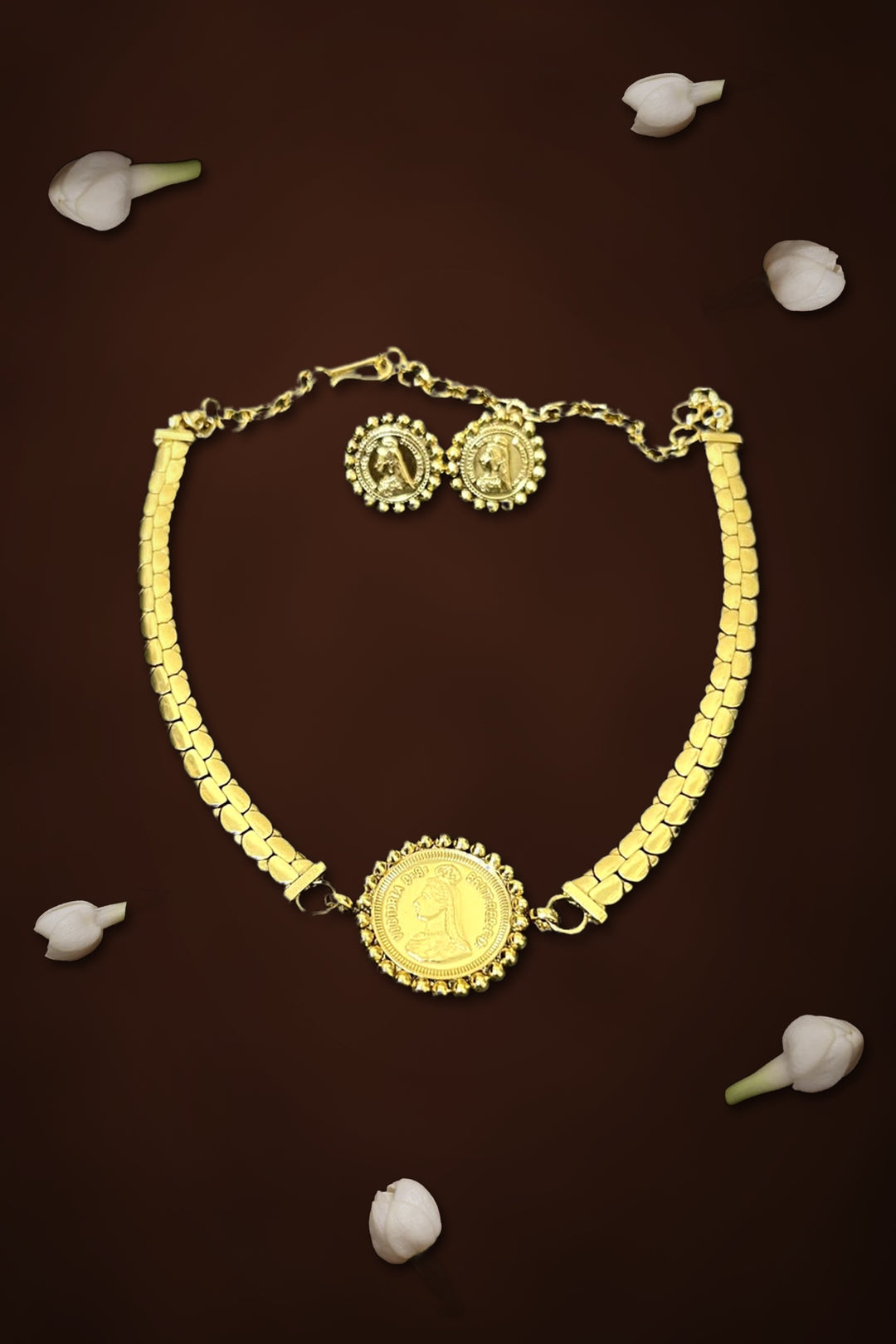 Victoria Coin Pattern Choker - Design 3