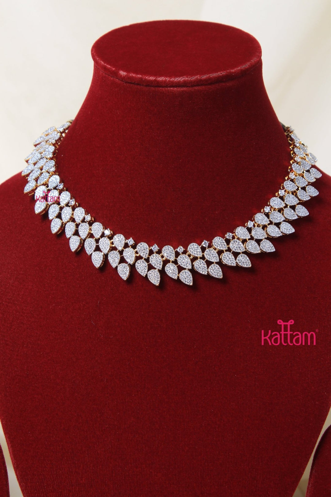 AD Leafy Choker - N5101