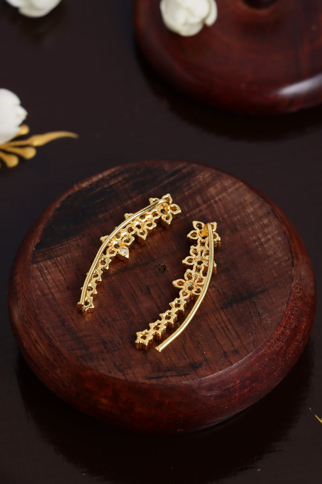 AD Mini Flower Stone Earcuff - E1266
