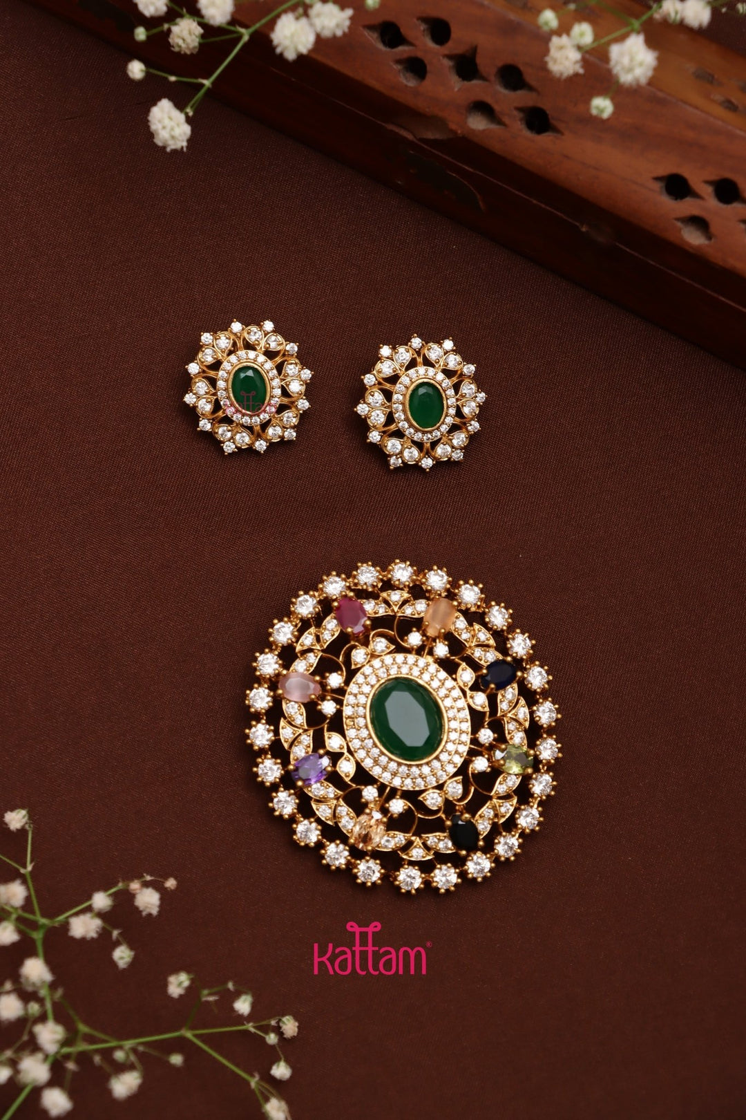 AD Multistone Pendant With Earrings ( No Chain ) - P035