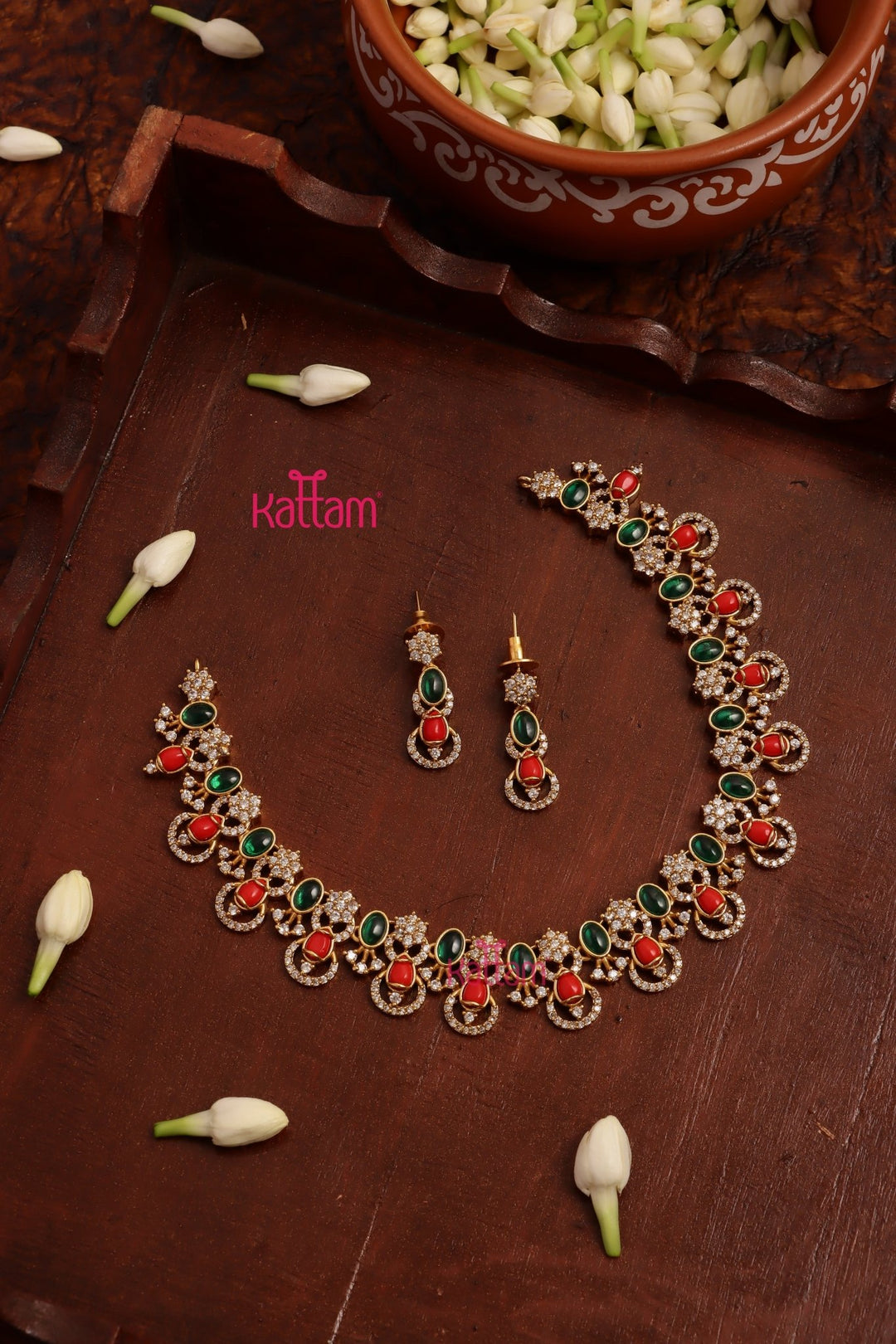 AD Ring Patterned Coral Choker - N5293