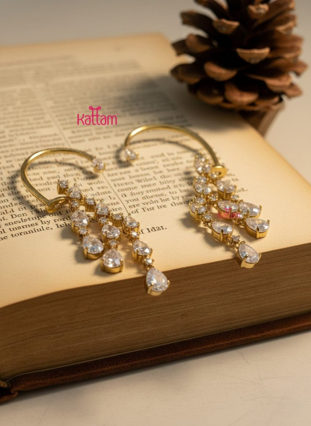 AD Semi Earcuff Dangler - White - E1330
