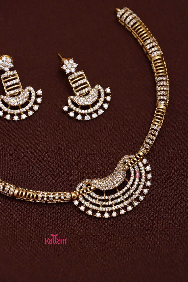 AD Stone Patterned Hasli Choker - N3653