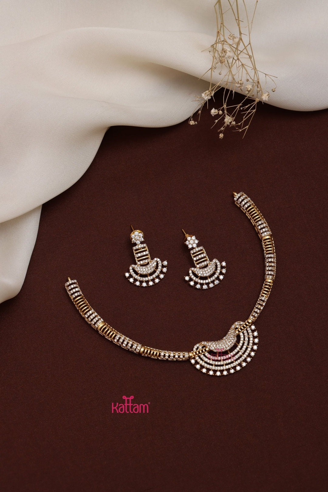 AD Stone Patterned Hasli Choker - N3653