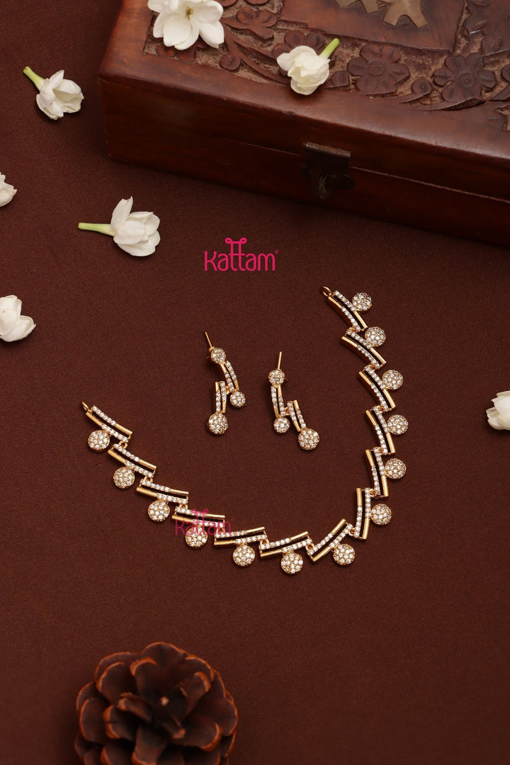 AD Wave Ball Choker - N5294