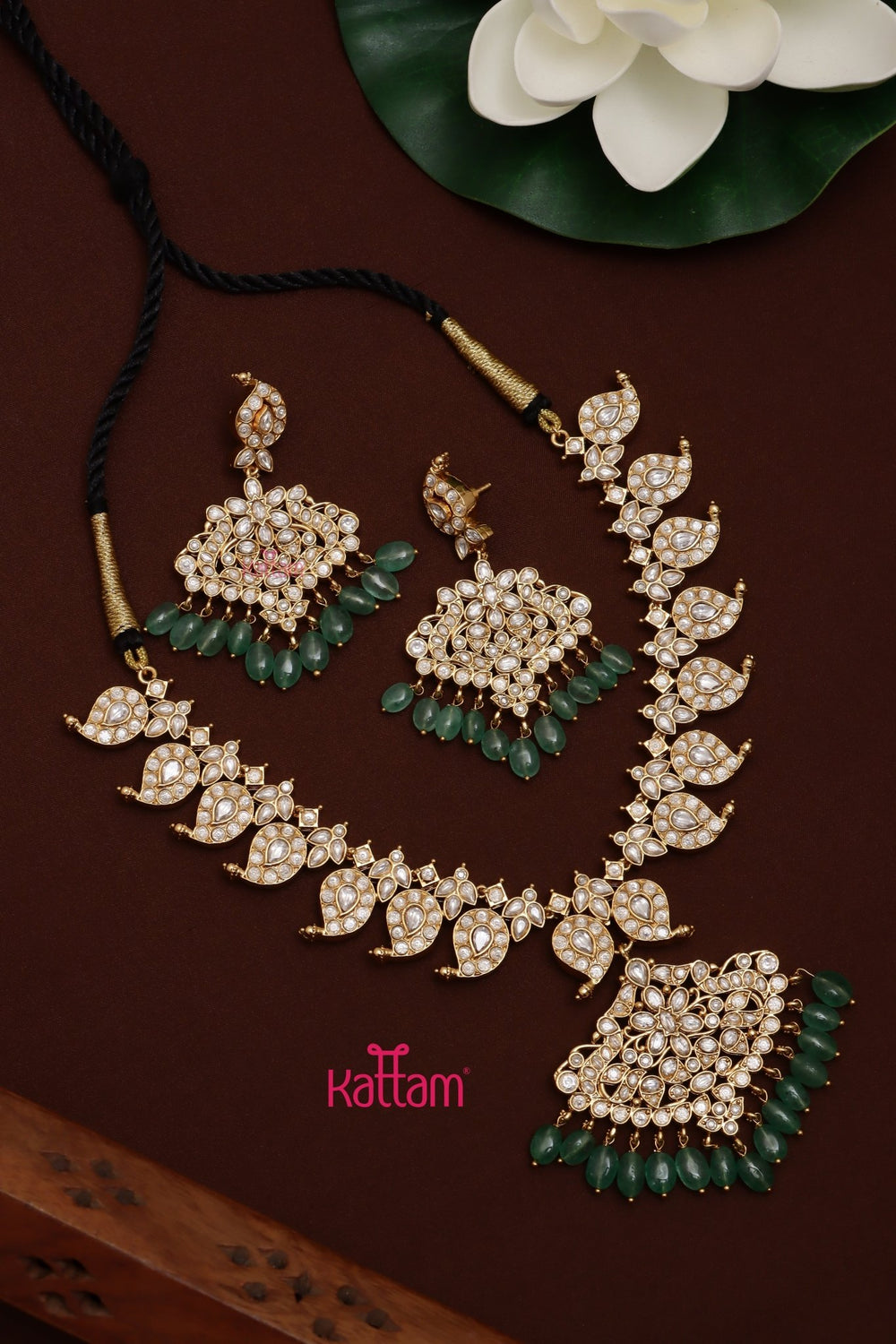 Aganila - Kundan Kemp Manga Necklace ( Reversible ) - N3590