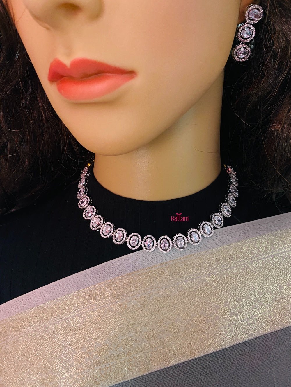American Diamond Oval Necklace - N1086