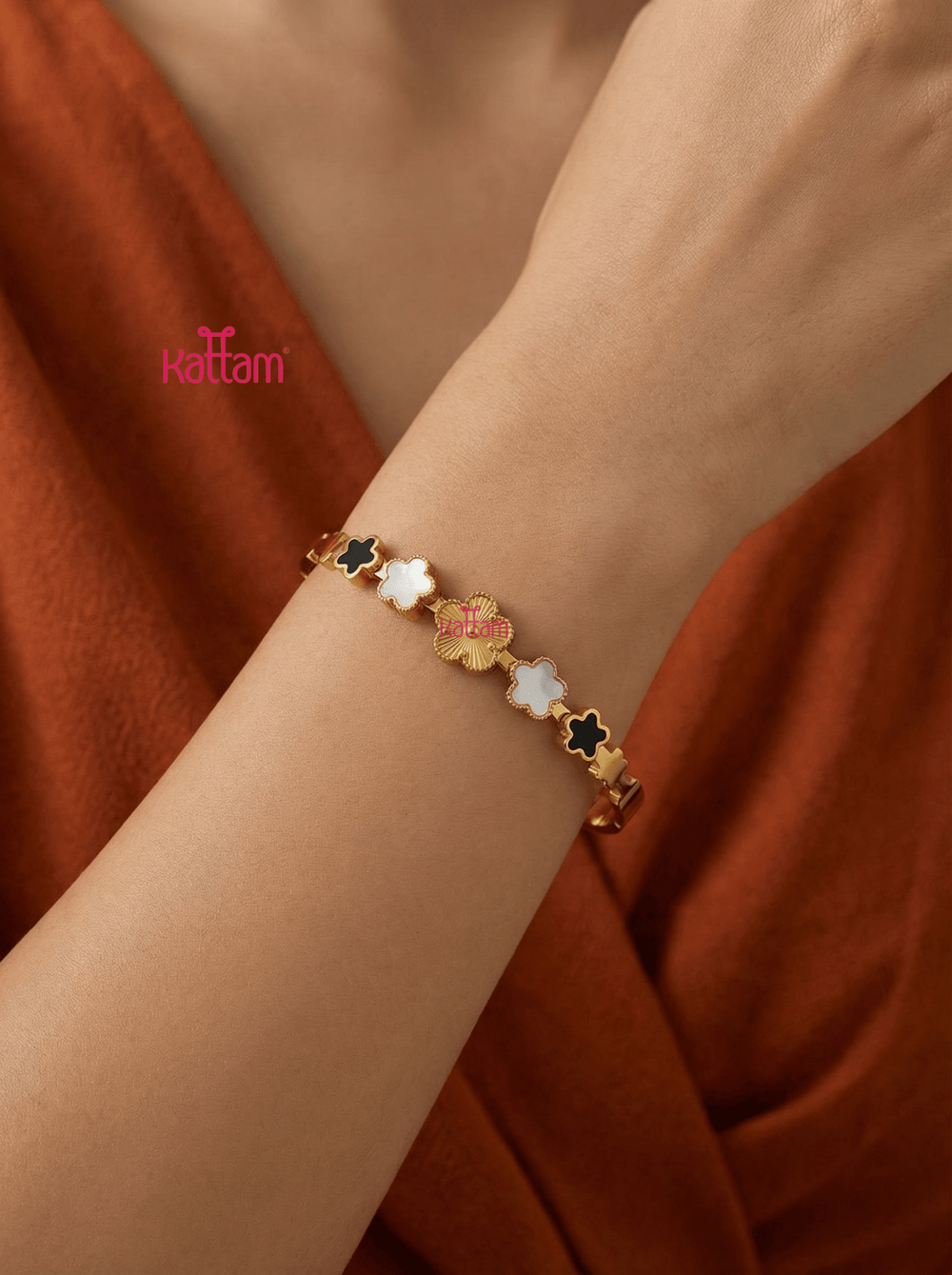Anti Tarnished Flower Meadow Bracelet - AB10