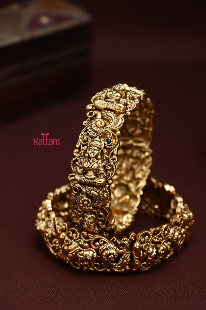 Antique Goddess Peacock Bangle - B562 - V8