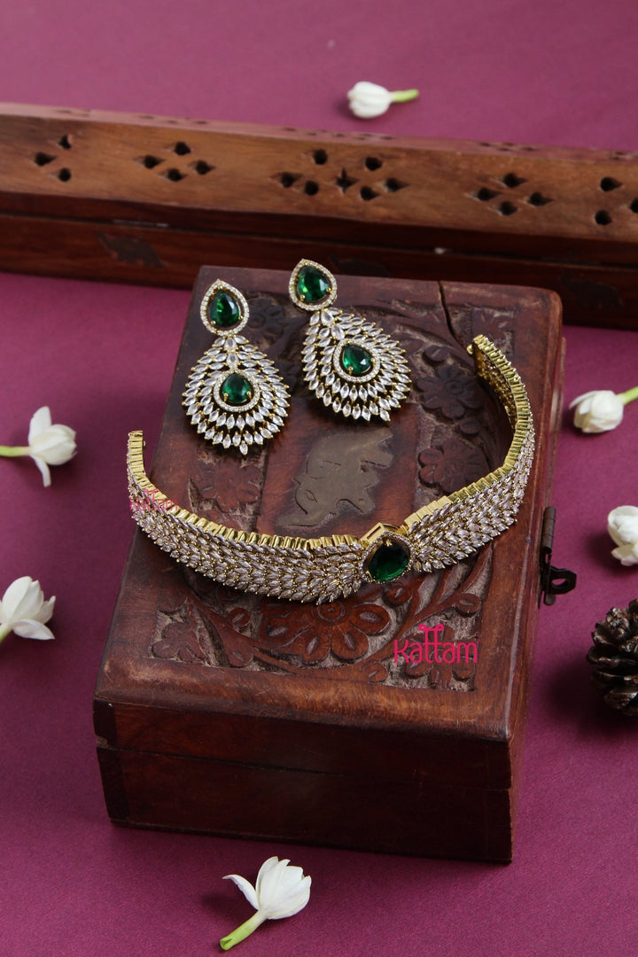 Asha Green Drop Choker - N5128