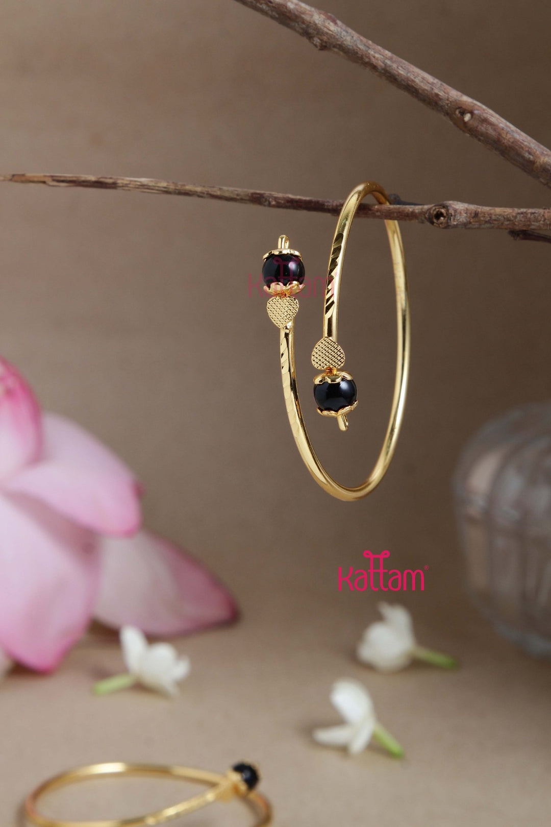 Black Ball Kada Bangle - B540