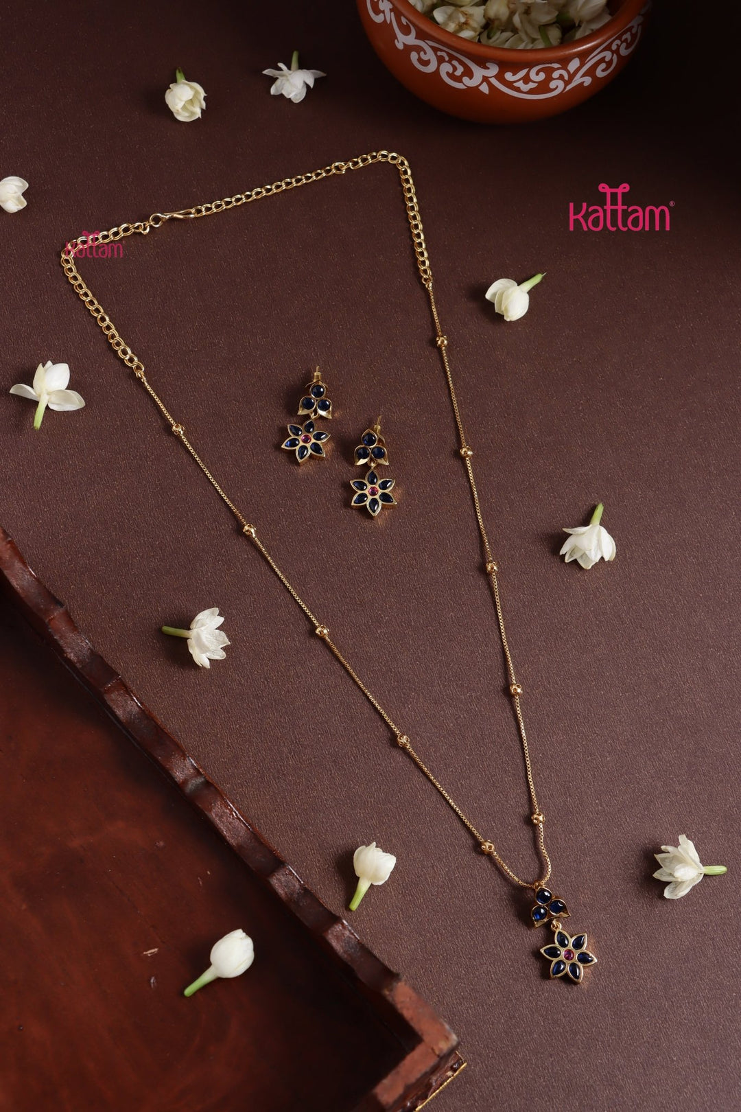 Blue Kemp Flower Chain Set - N3805