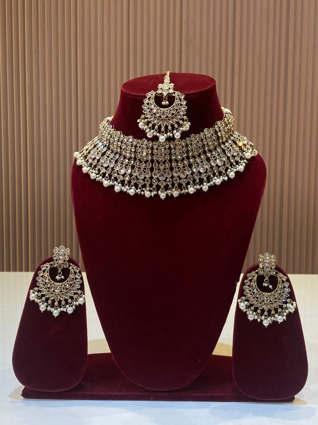 Bollywood Bridal Choker with Tikka - SPN18