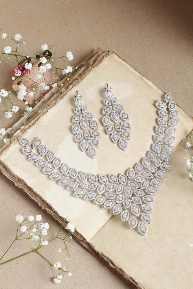 Bridal White Stone Leafy Choker - N2552