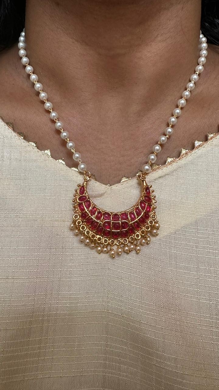 Budgetted Chandbali Pearl Chain - N2605