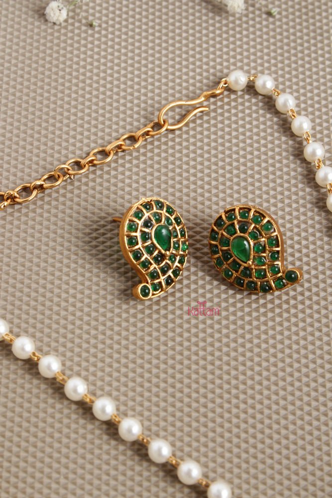 Budgetted Green Manga Pearl Choker - N2603