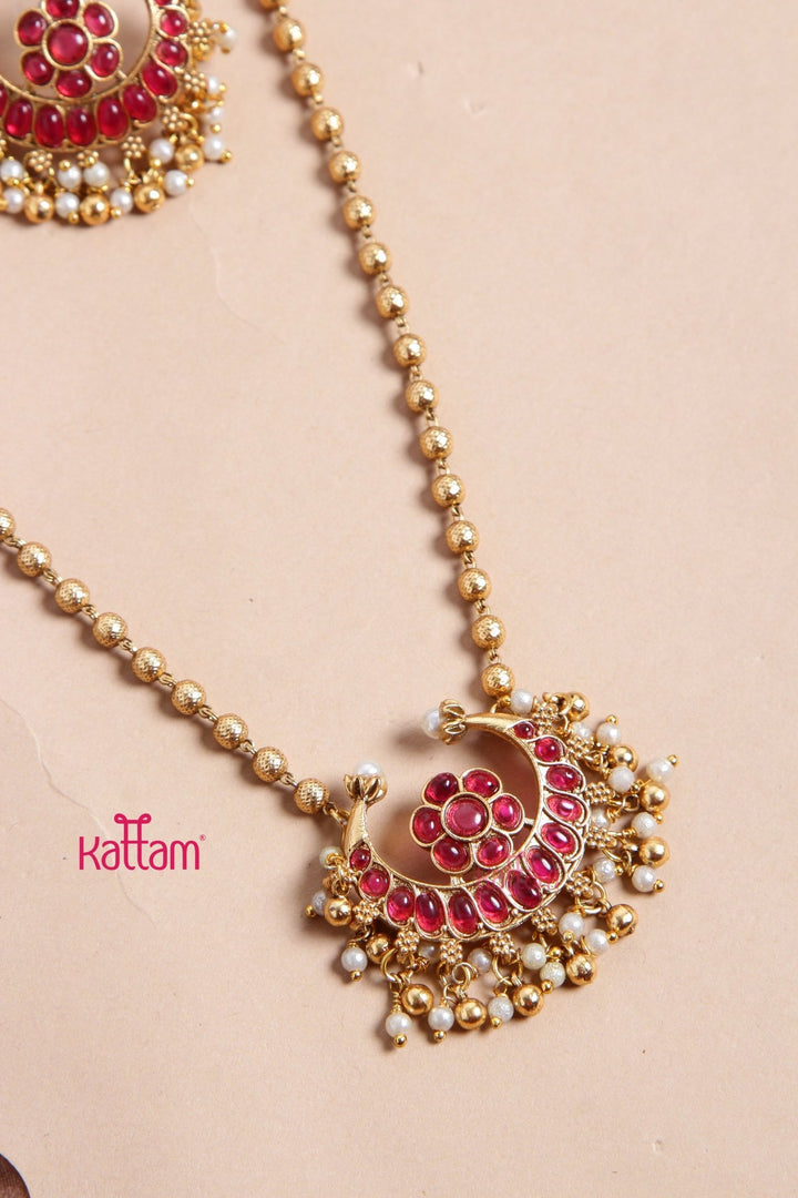 Budgetted Half Moon Layered Ruby Choker - N3165