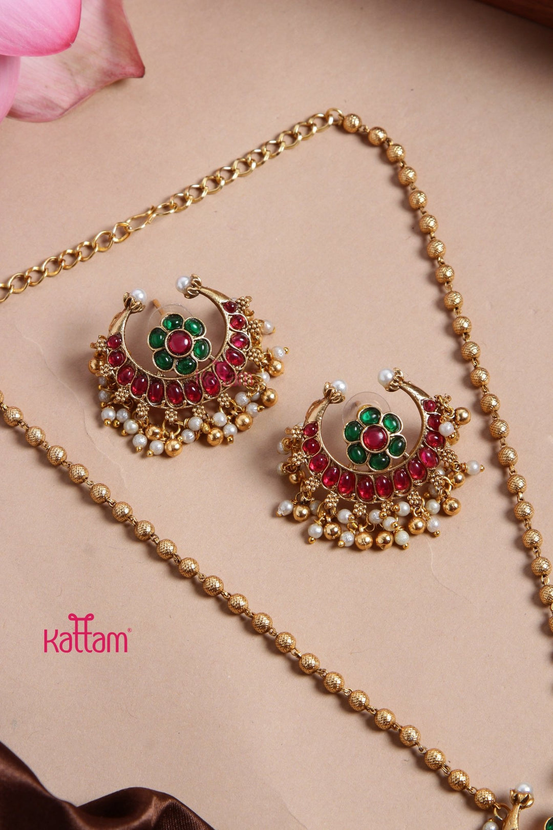 Budgetted Half Moon Layered Ruby Green Choker - N3164