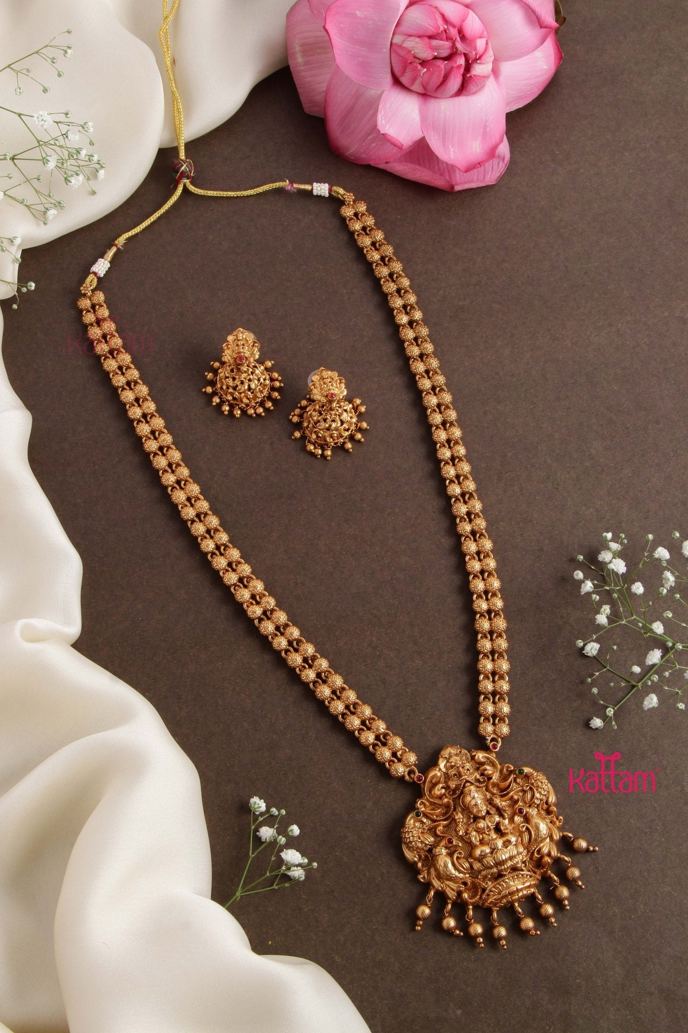 Gold necklace and haram set designs sales