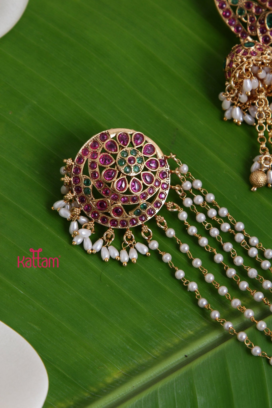 Bun Billai & Pearl Hanging Set - Design 1 - JB067