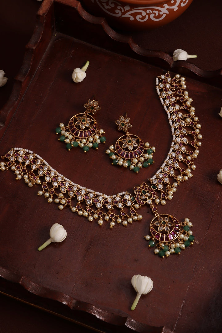 Chandbali Pearl Choker - N4139