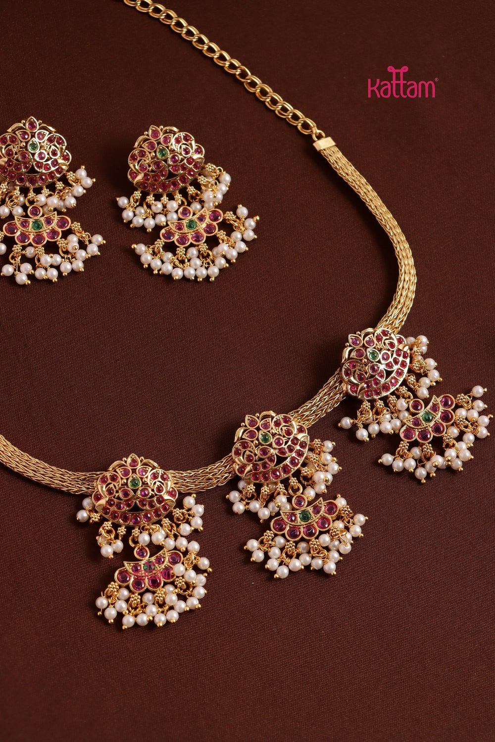 Chandbali Pearl Drop Attigai Choker - N3784