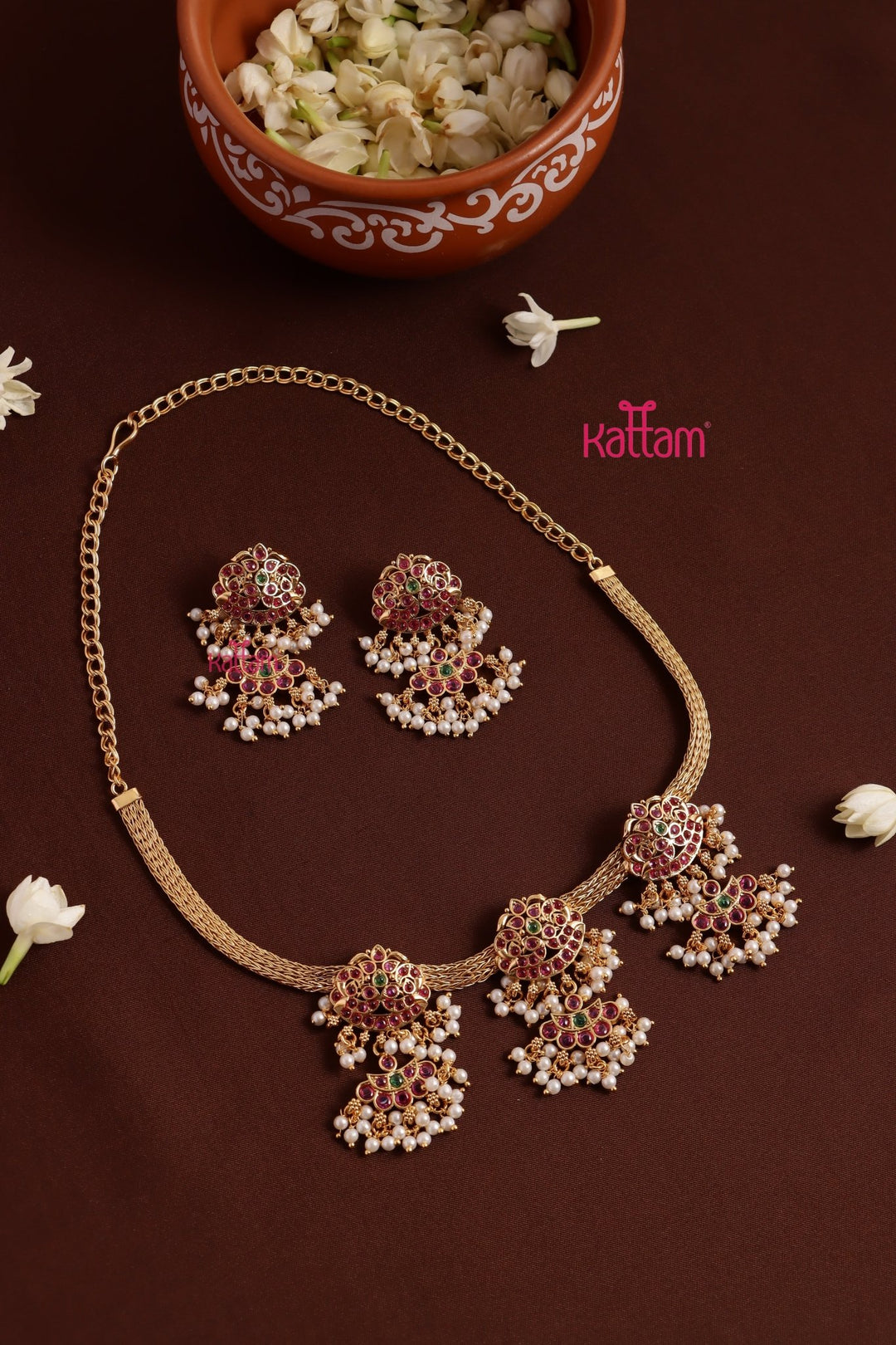 Chandbali Pearl Drop Attigai Choker - N3784