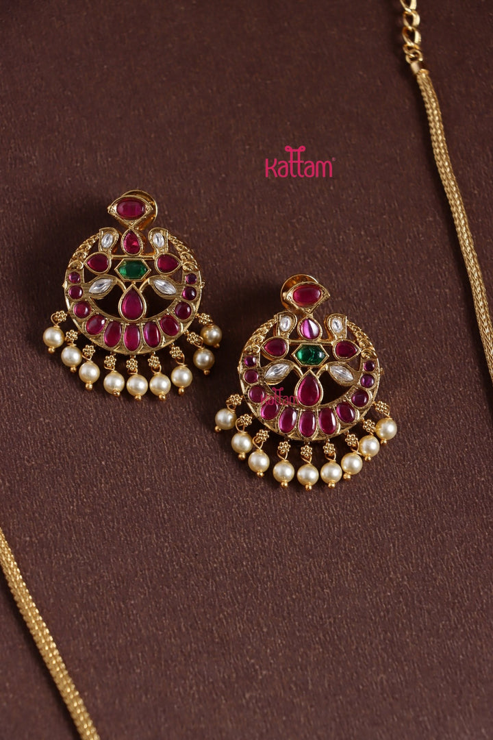 Chandbali Pendnat Dollar Chain - N3793