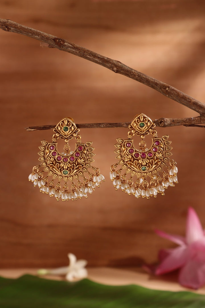 Chandrika Pearls Earring - E1498
