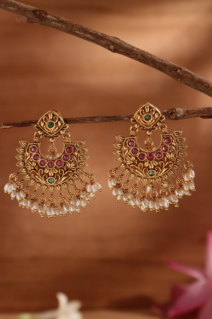 Chandrika Pearls Earring - E1498