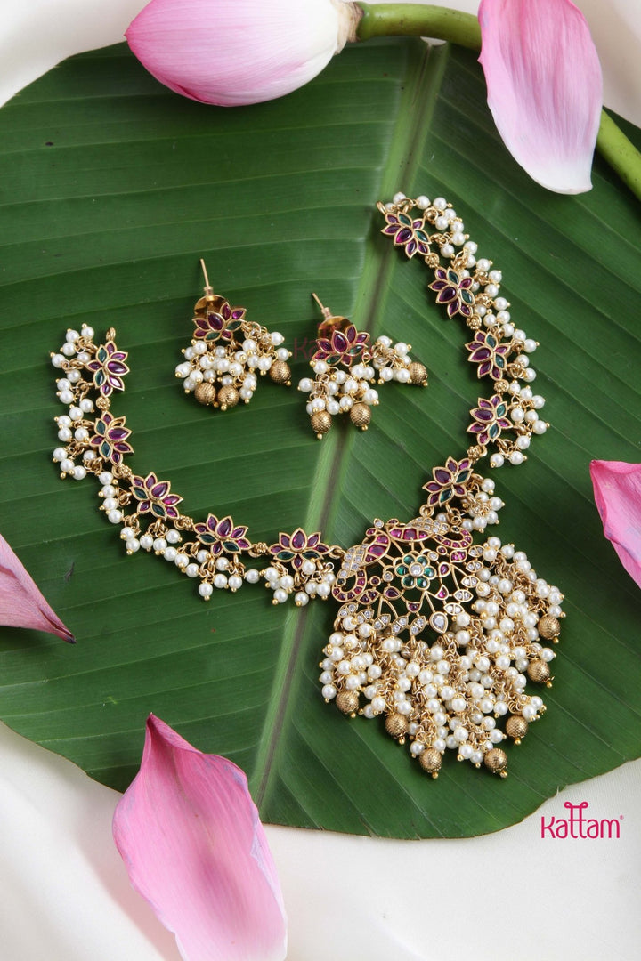 Clustered Lotus Pearl Necklace - N2732