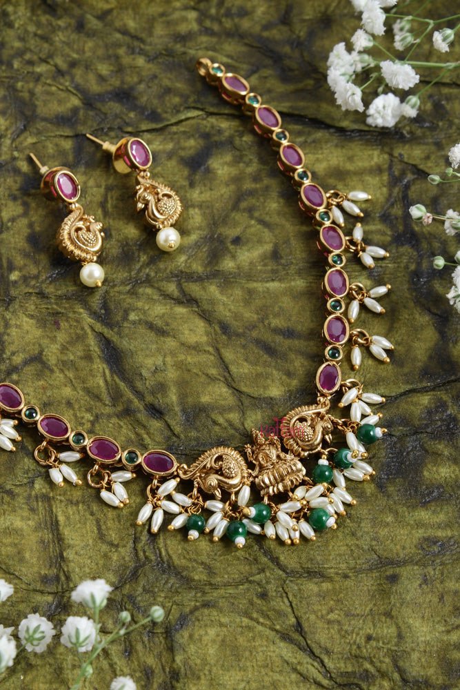 Dainty Ruby Green Goddess Rice Pearl Choker - N2478