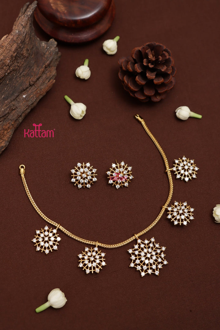 Deena - White Stone Choker - N5392