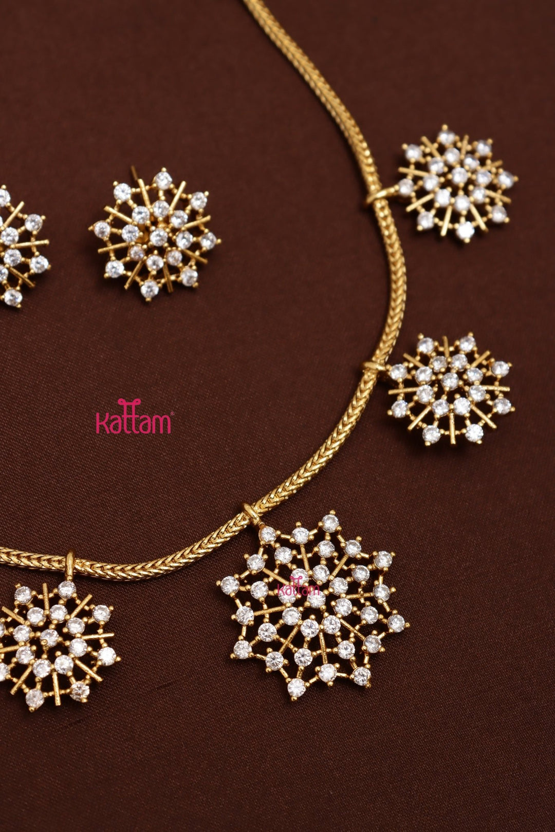 Deena - White Stone Choker - N5392