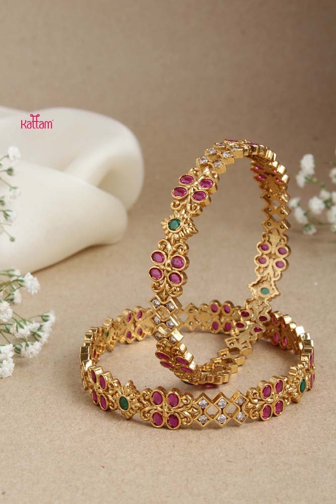 Designer Motif Bangle - B479- V4