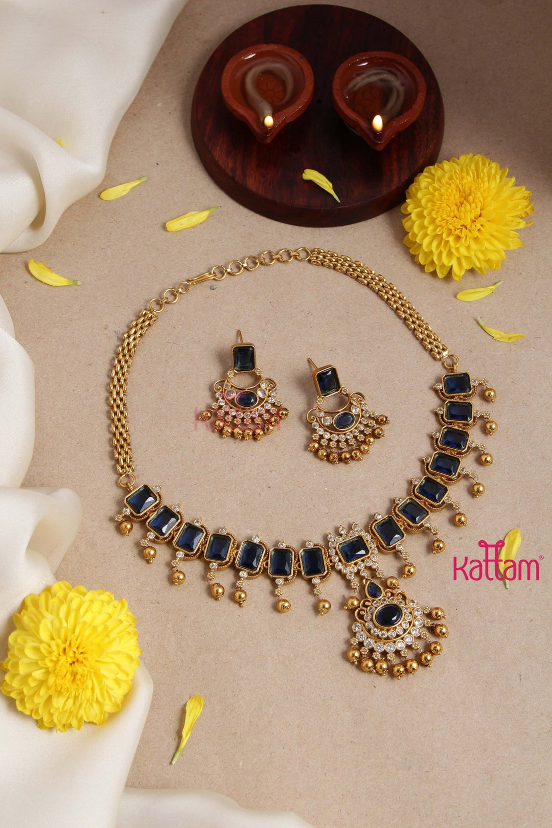 Dhanika Navy Block Necklace - N2966