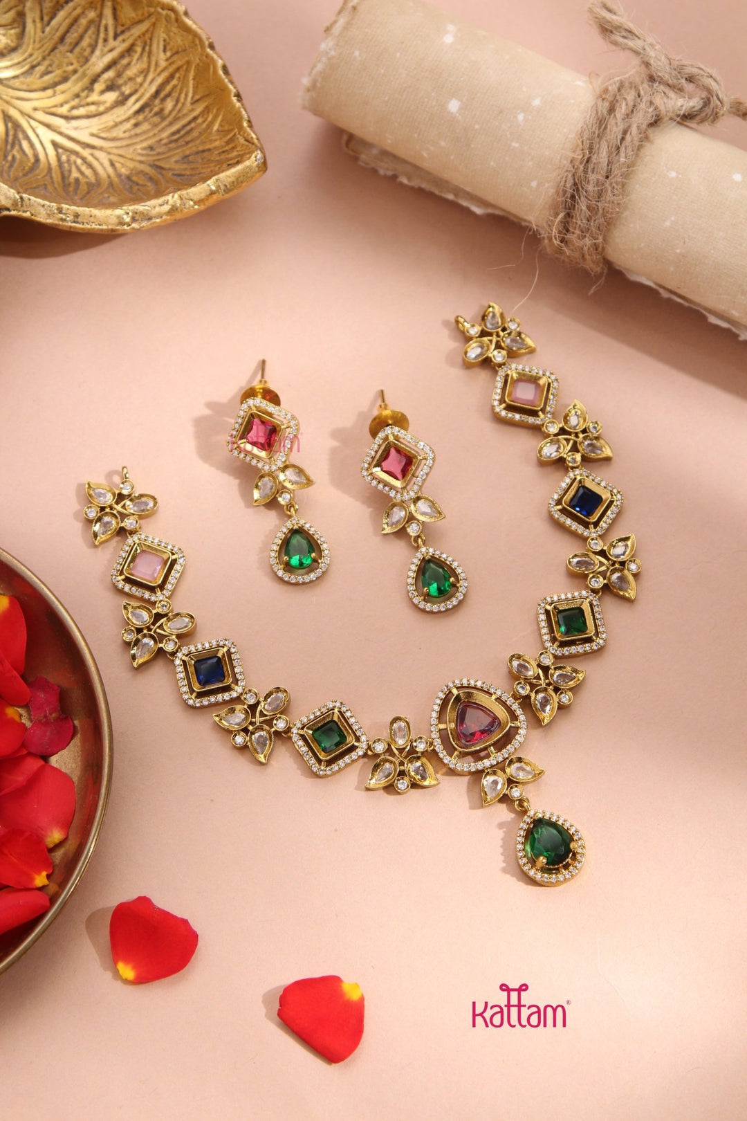 Dihana - Multi Leafy Choker - N5172