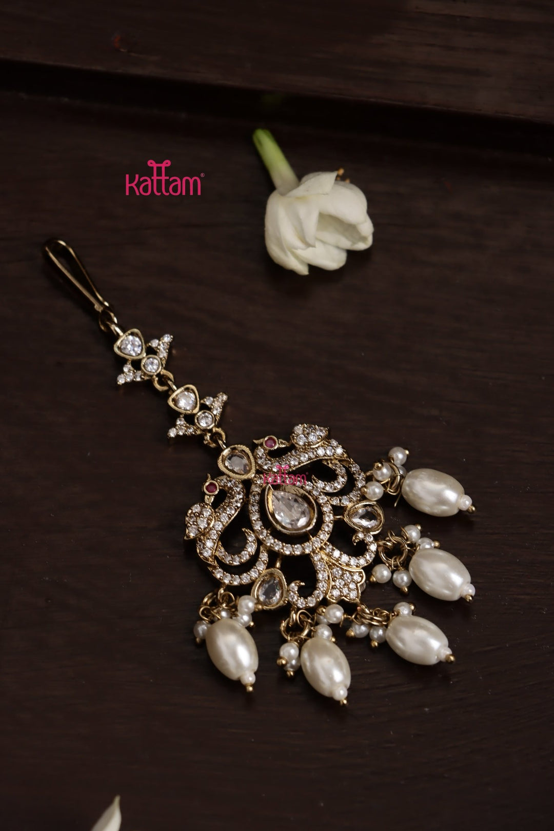 Ekta - Victorian Peacock White Maangtikka - MT163