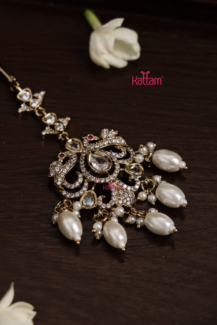 Ekta - Victorian Peacock White Maangtikka - MT163