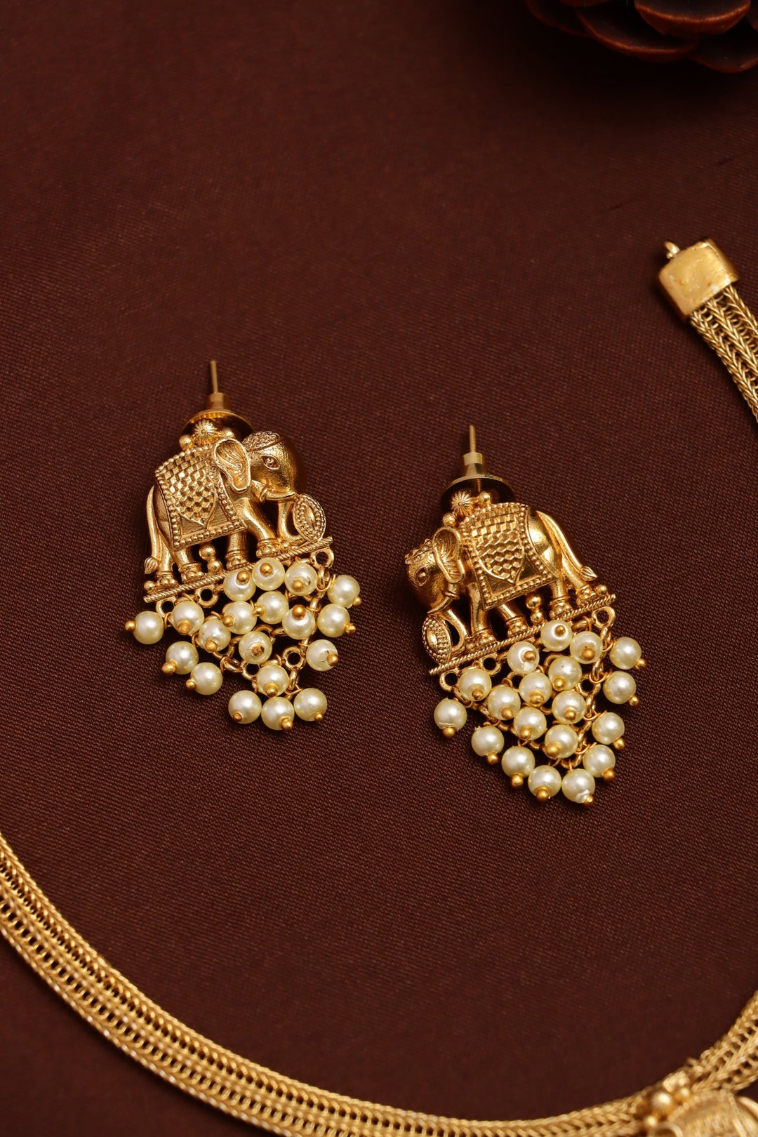 Elephant Attigai - Pearl - N3716
