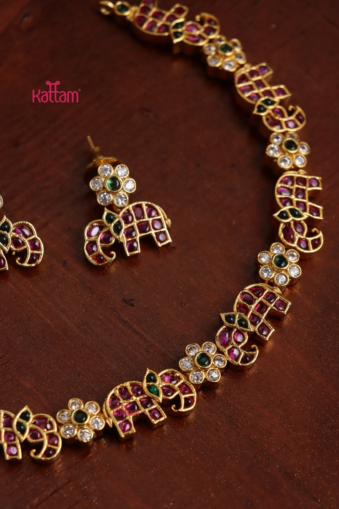 Elephant Kemp Flower Choker - N3829