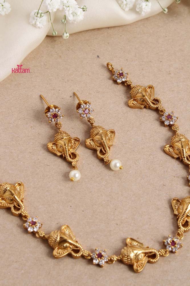 Elephant Ruby White Stone Choker - N2547