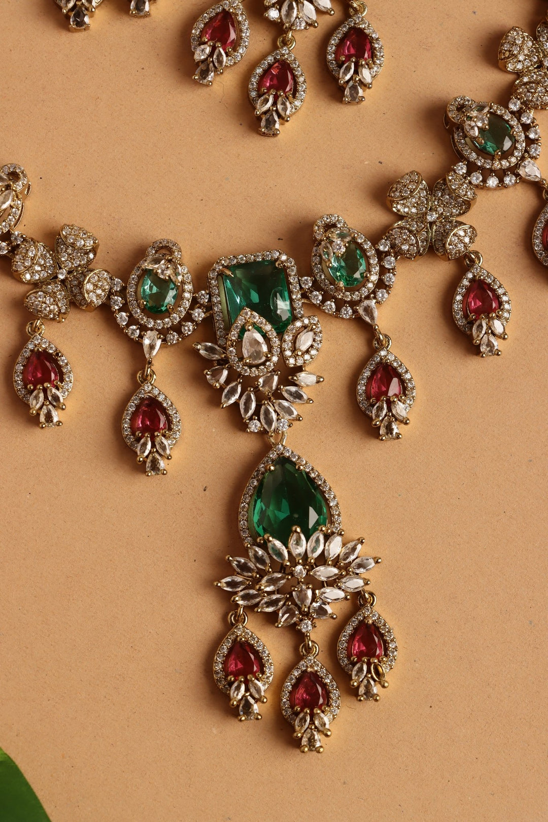 Elsa - Victorian Flower Necklace - N6177